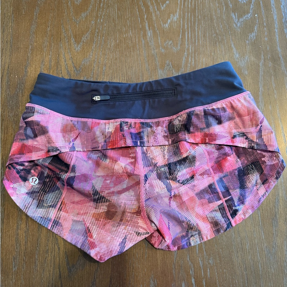 lululemon athletica Women's Low Rise Speed Up 2.5” Size 2